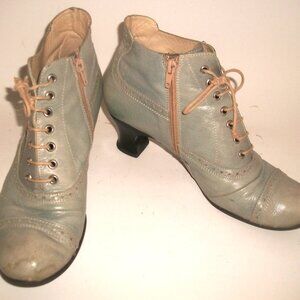 Vintage Handmade Lace-Up Side-Zip Low Heel Italian Boots with a Story 10M